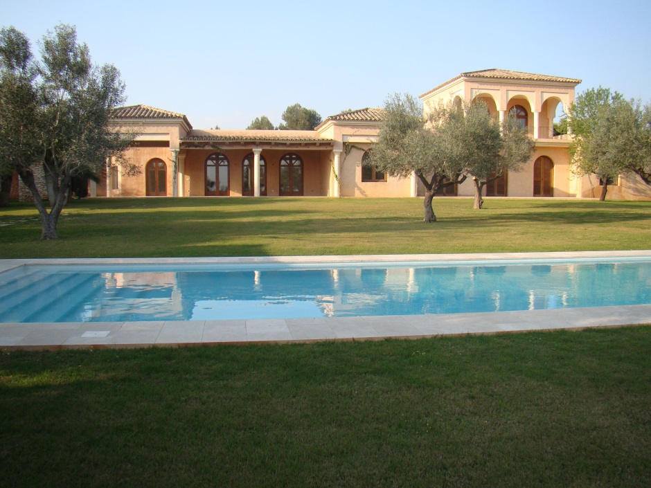 Beautiful large property for sale close to Ibiza Town.