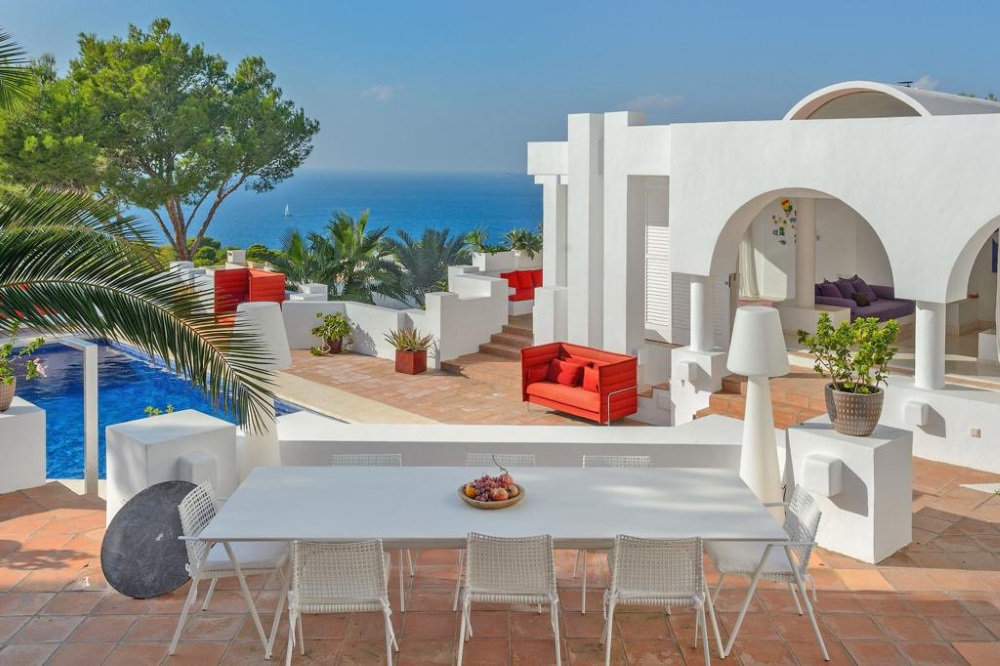 Beautiful large family villa for sale in Calo den Real, Ibiza.