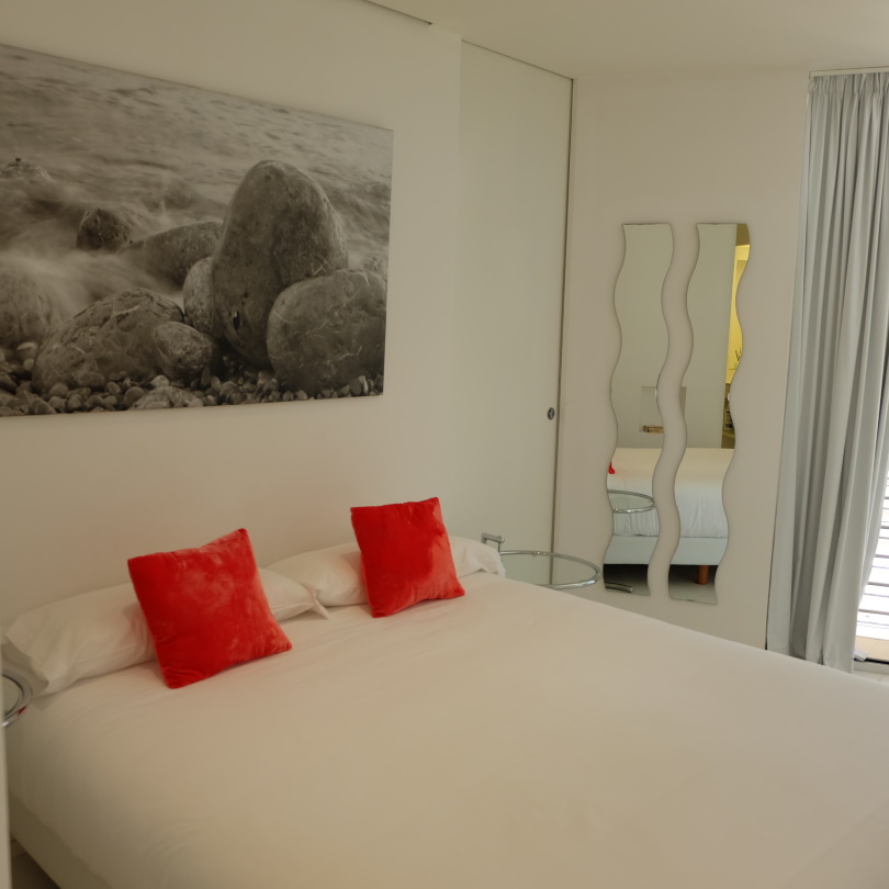 Modern 2 bedroom apartment for sale in Ibiza, Spain.