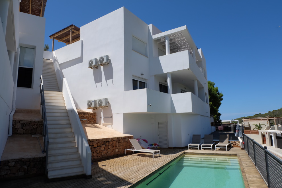 Large 3 bedroom apartment for sale in Cala Vadella, Ibiza.