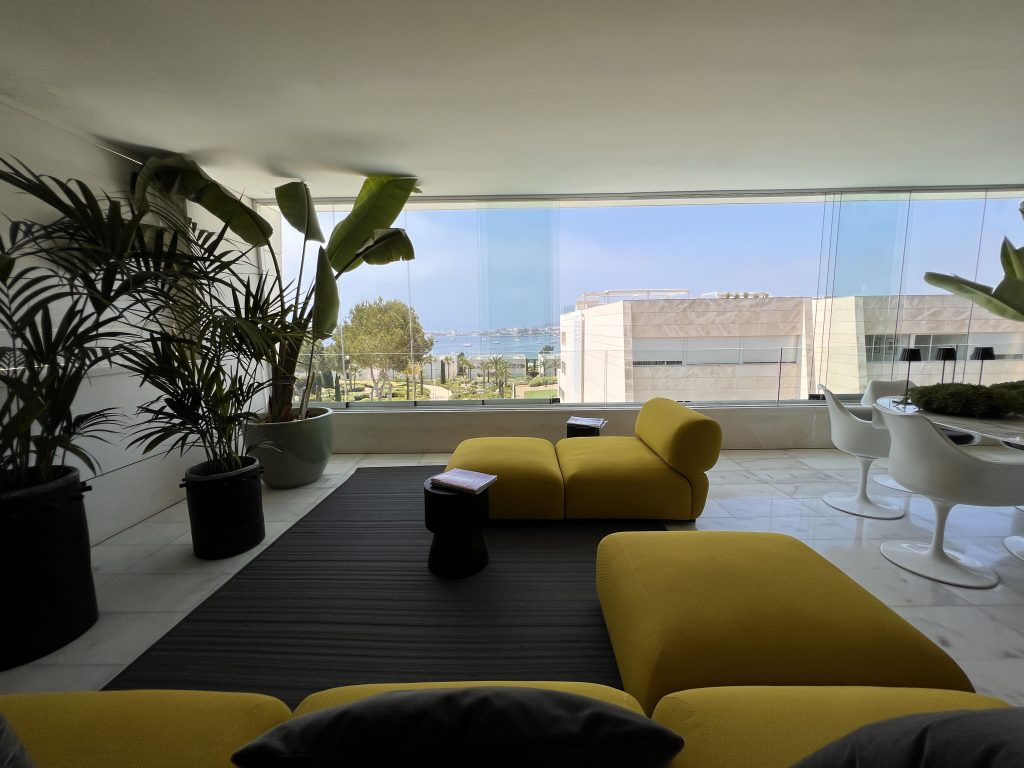 Modern luxurious penthouse for sale in one of the most sought-after areas of Ibiza, Es Pouet