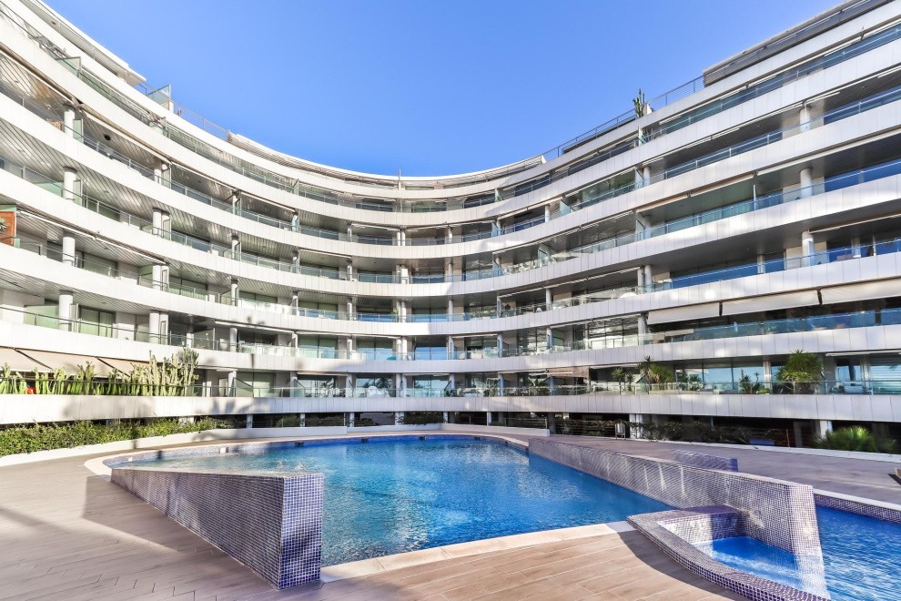 Large frontline 7 bedroom apartment for sale in Marina Botafoc, Ibiza, Spain.