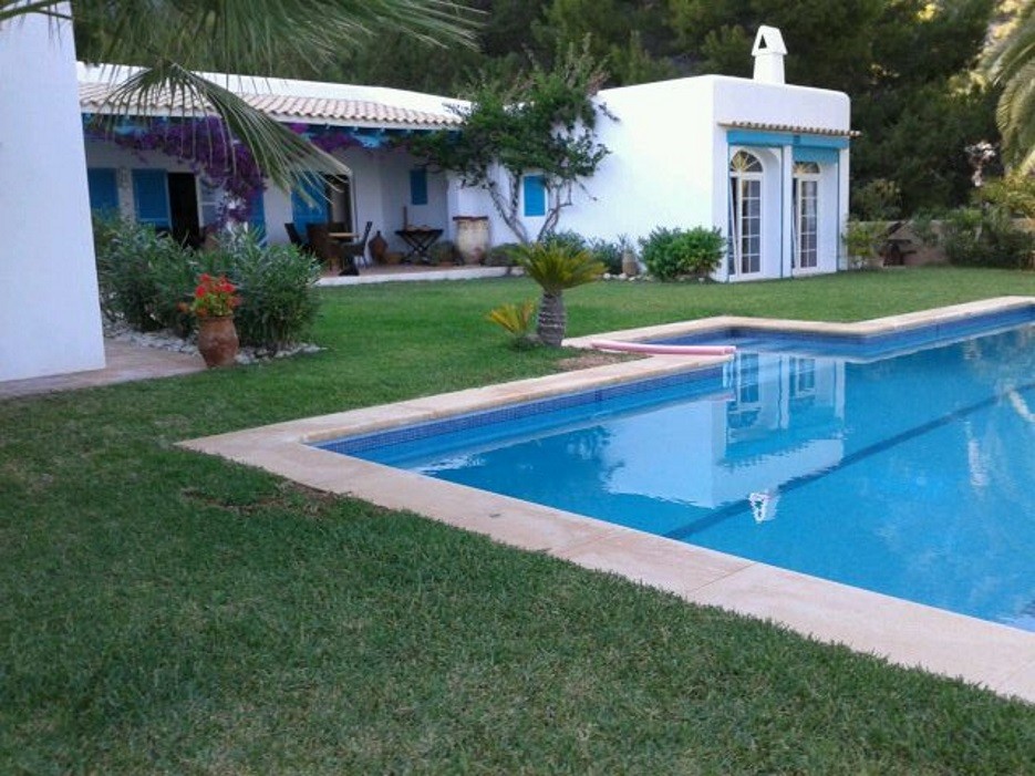 Charming 3 bedroom villa for sale in Es Cubells, Ibiza, Spain.