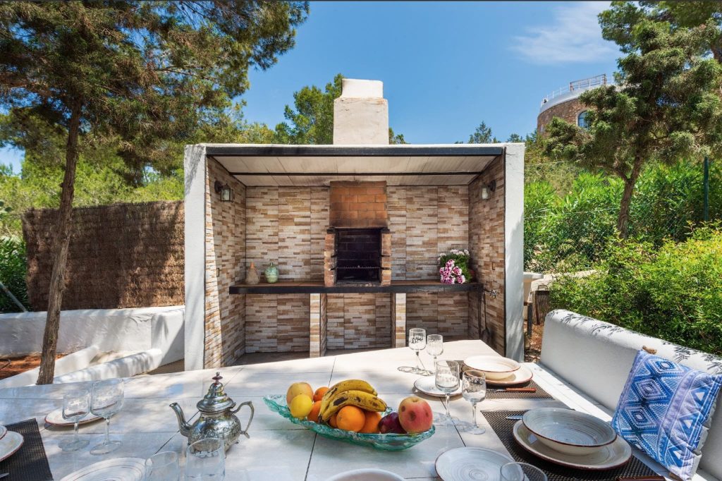 3 bedroom villa for sale in Cala Gracio, Ibiza, Spain.