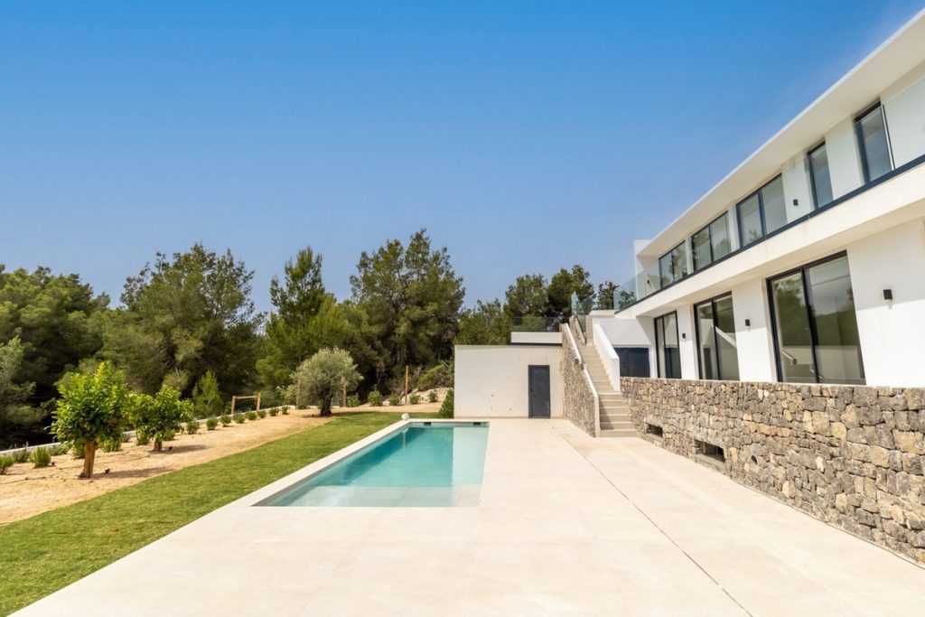 Ibiza Now Real EstateCala Tarida HDR 10