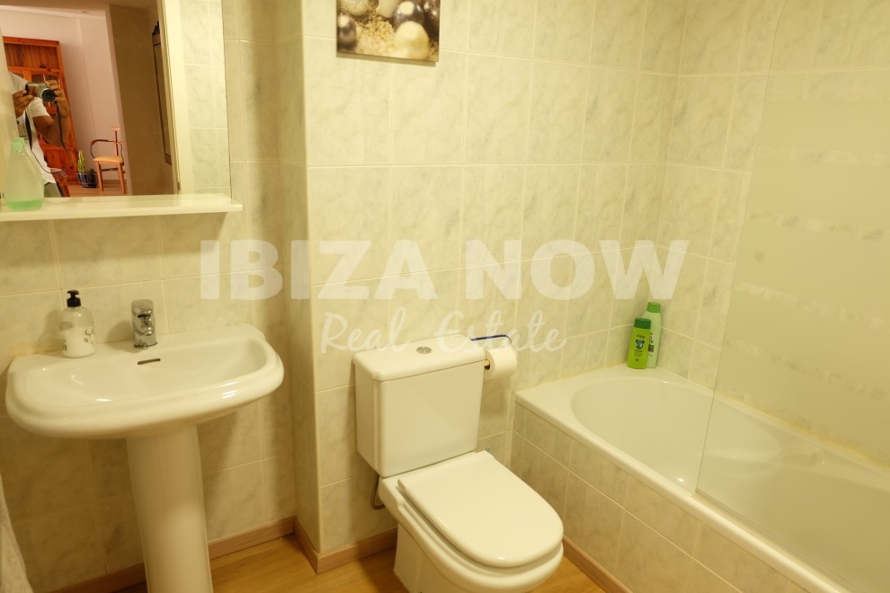 Bathroom 2 Ibiza Now