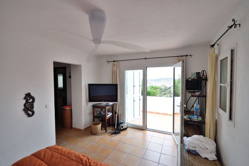 Ibiza Now Real Estate Cala Moli Cve60624