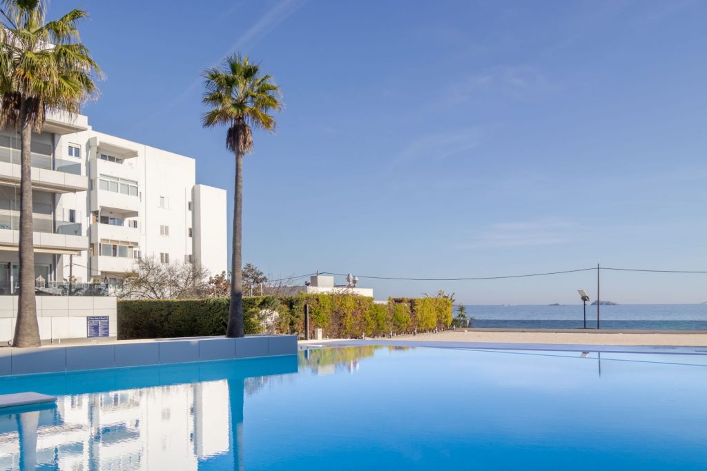 Ibiza Now Real EstateRoyal Beach 9IMG 8622 HDR
