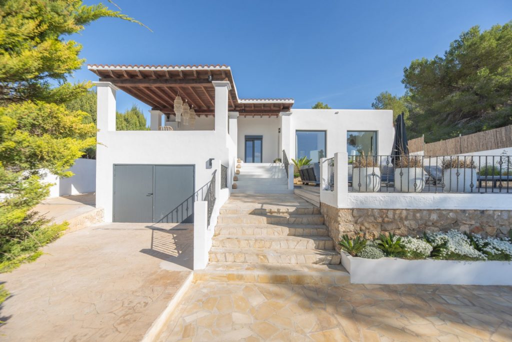 Ibiza Now Real Estate Casa A01