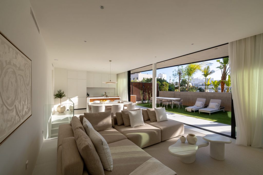 Buiten � 6