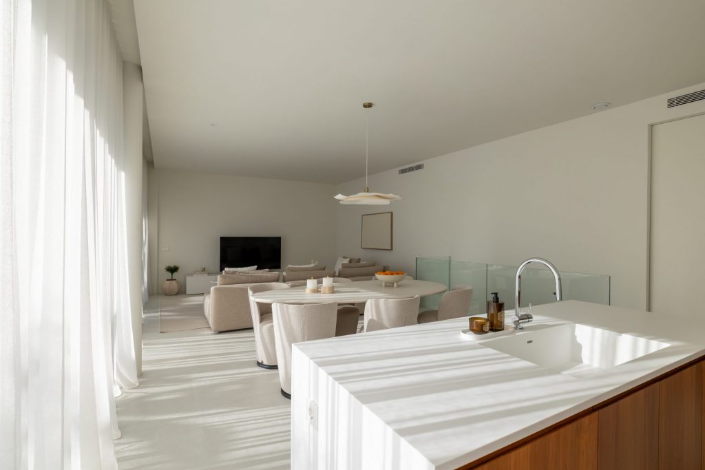 Kitchen � 6