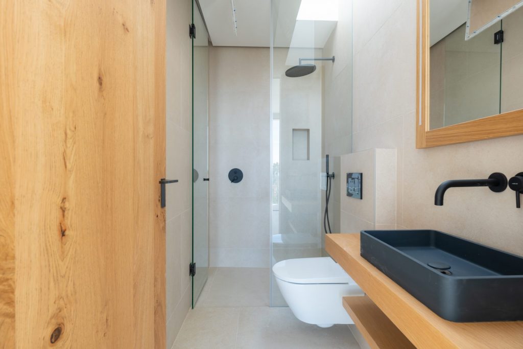 RoyalEstates LaBrise2 25 9 24 29