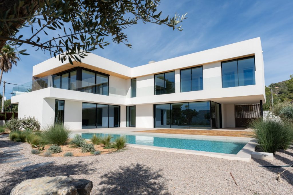 RoyalEstates LaBrise2 25 9 24 39