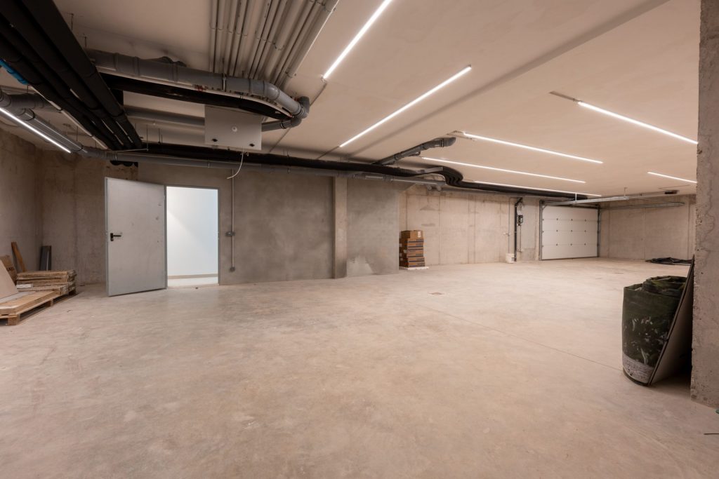 RoyalEstates LaBrise2 25 9 24 57