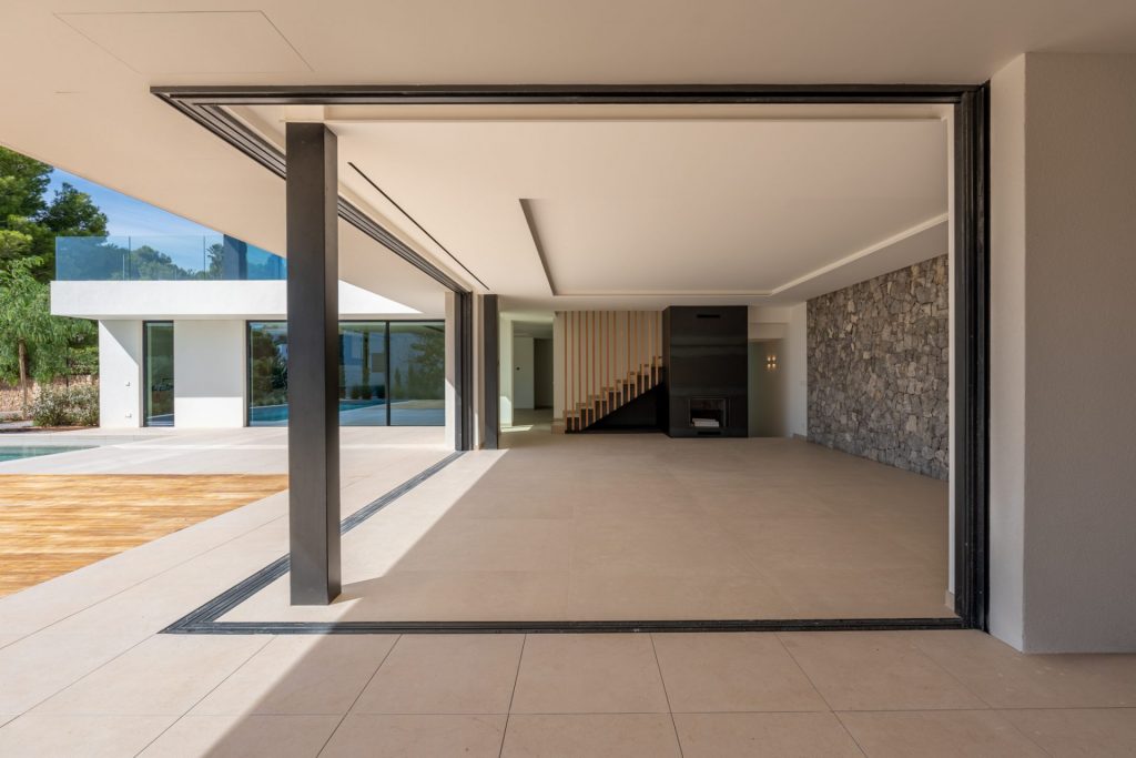 RoyalEstates LaBrise2 25 9 24 62