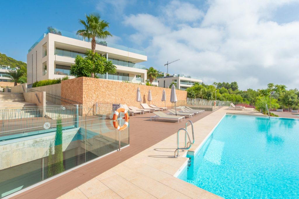 4 Bed Luxury Apartment With Garden Rooftop Talamanca Ibiza (3)