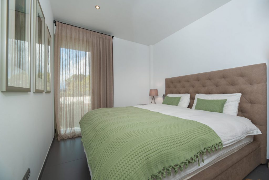 20251016155118000000 13Townhouse