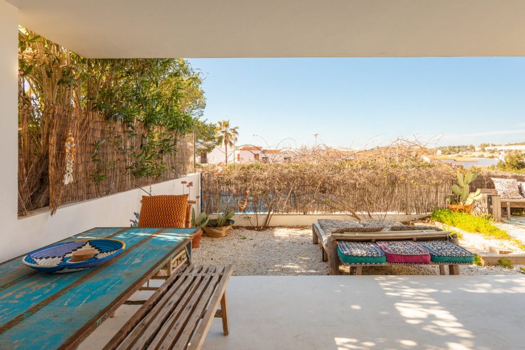 Apartment Cala Tarida With Private Garden11