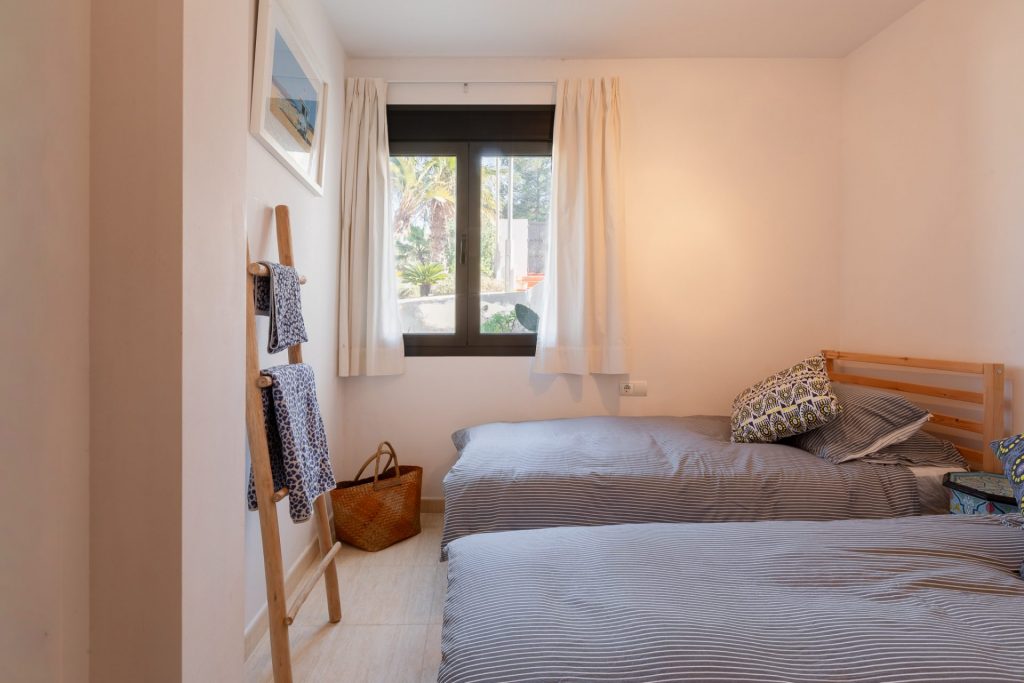 Apartment Cala Tarida With Private Garden17