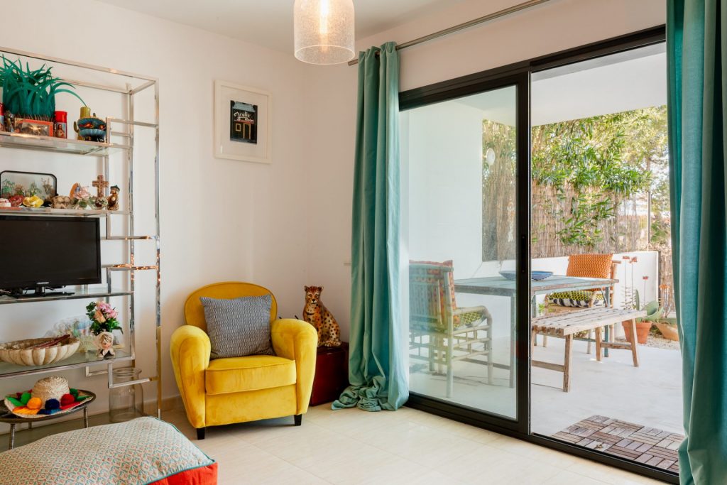 Apartment Cala Tarida With Private Garden20
