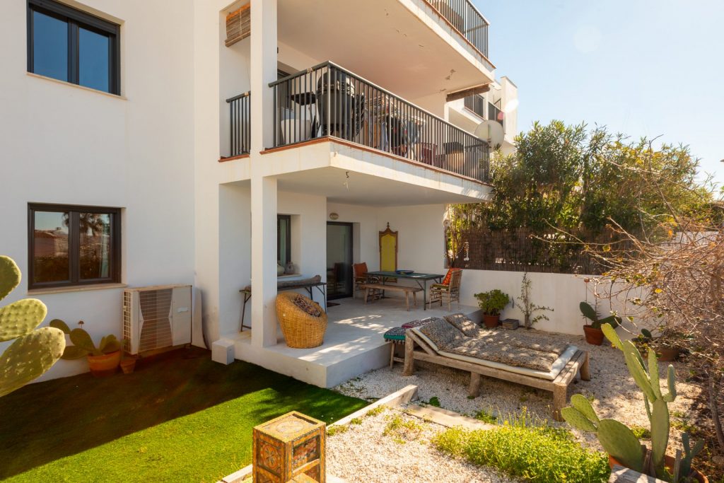 Apartment Cala Tarida With Private Garden32