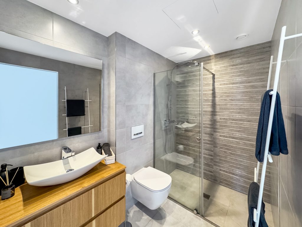 20260209122246000000 14