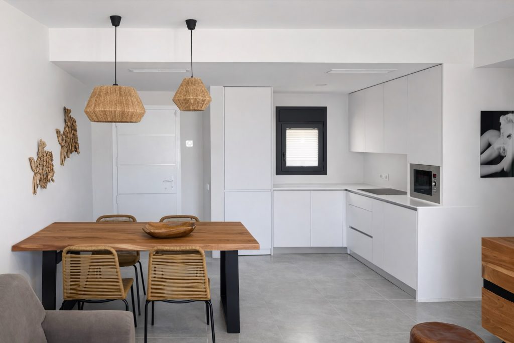 Moderne Woonkamer Met Natuurlijke Accenten