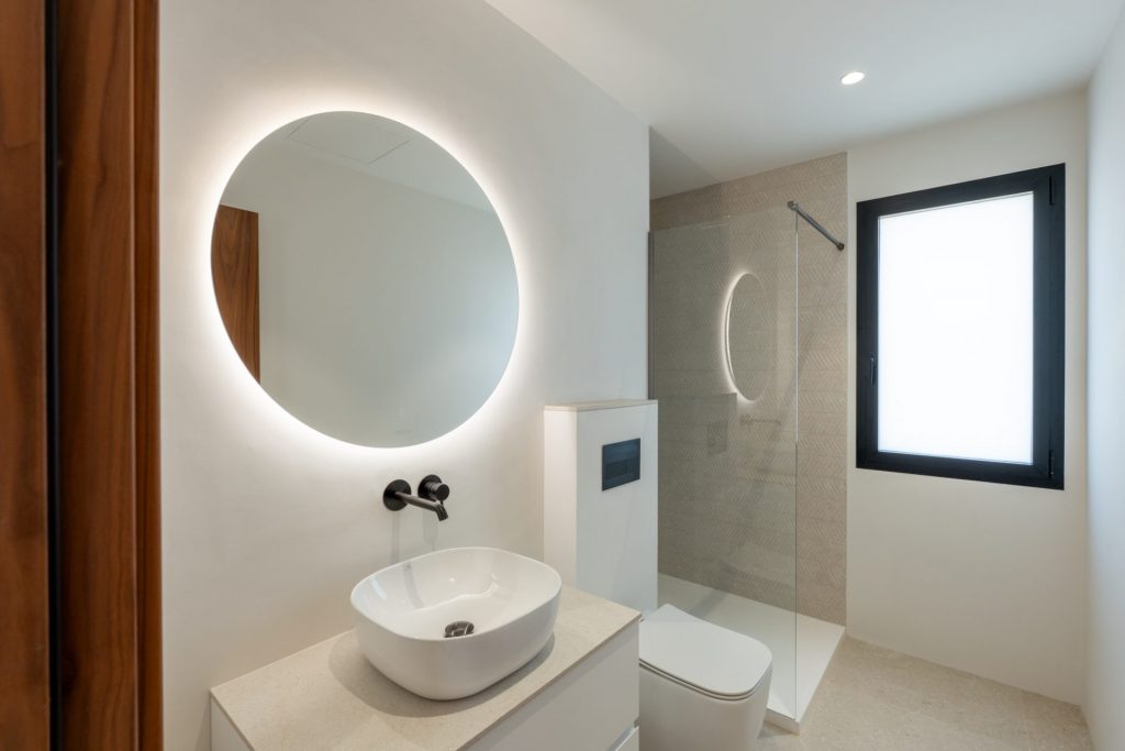 1 29 Santa Eularia Modern Villa Bathroom