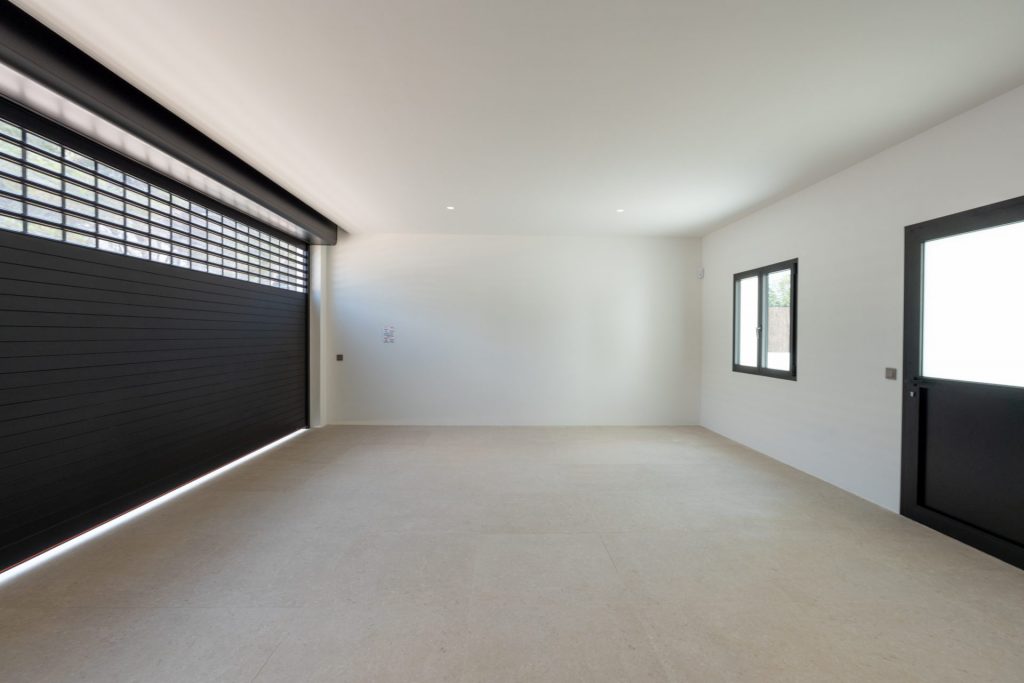 1 31 Santa Eularia Modern Villa Garage