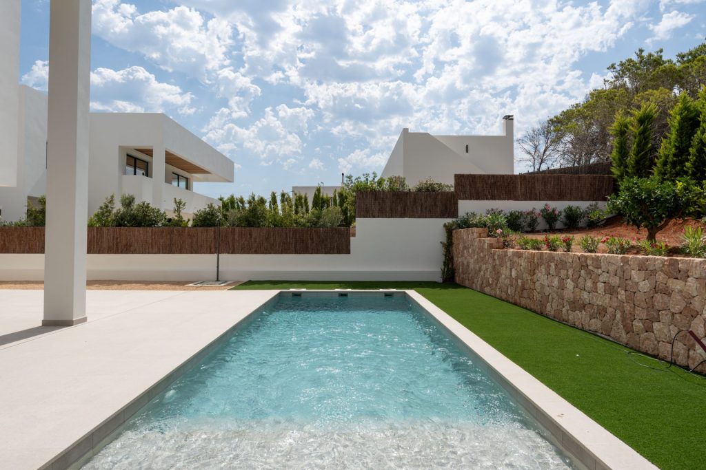 2 07 Santa Eularia Newly Built Villa Swimming Pool