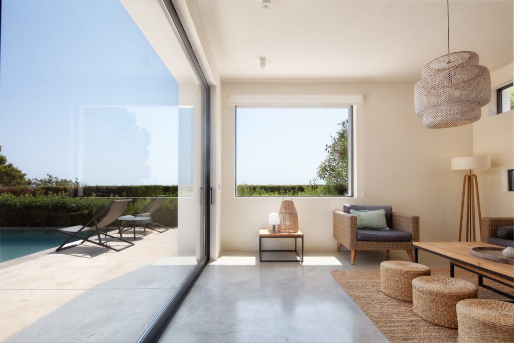 First Line Villa En Venta Ibiza