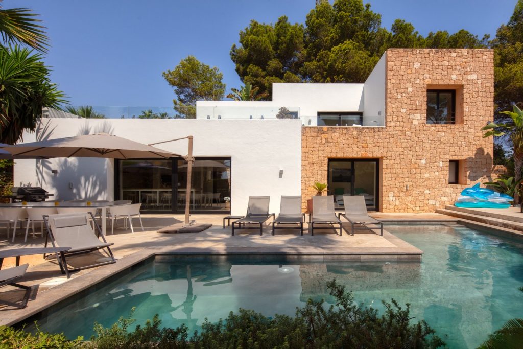 Villa With Rental License For Sale In Ibiza