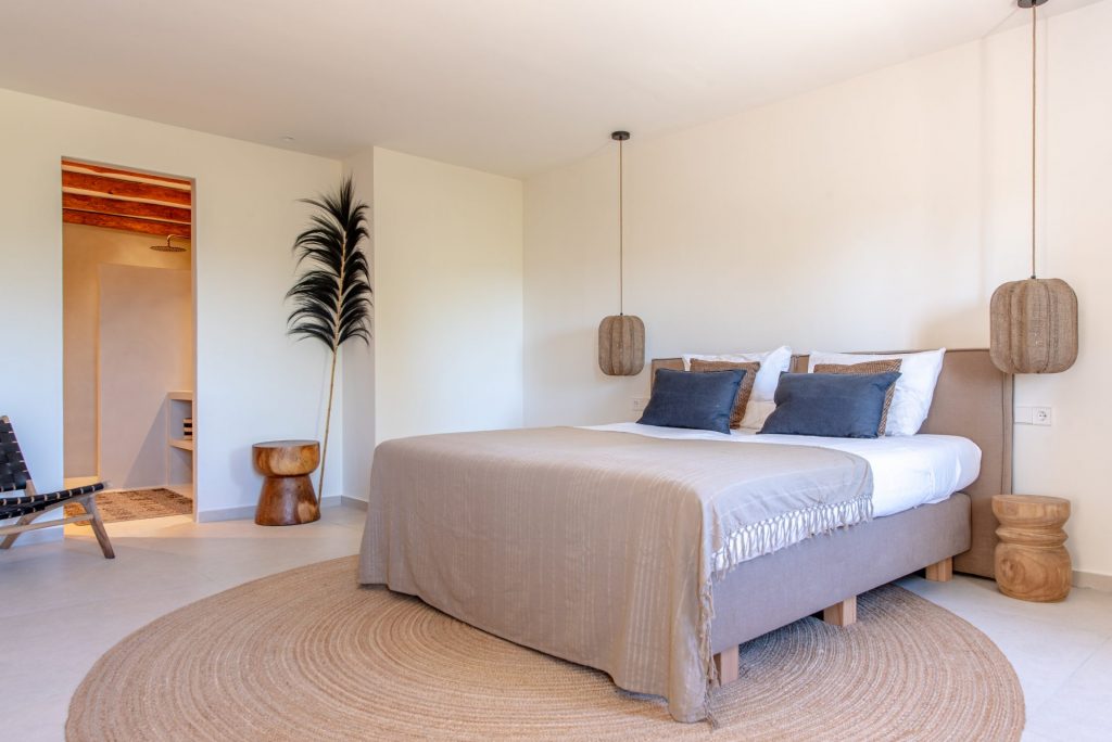 Renovated Villa Mountain Views San Agustin Ibiza Spain2