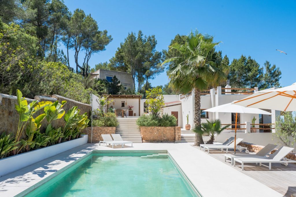 Renovated Villa Mountain Views San Agustin Ibiza Spain32