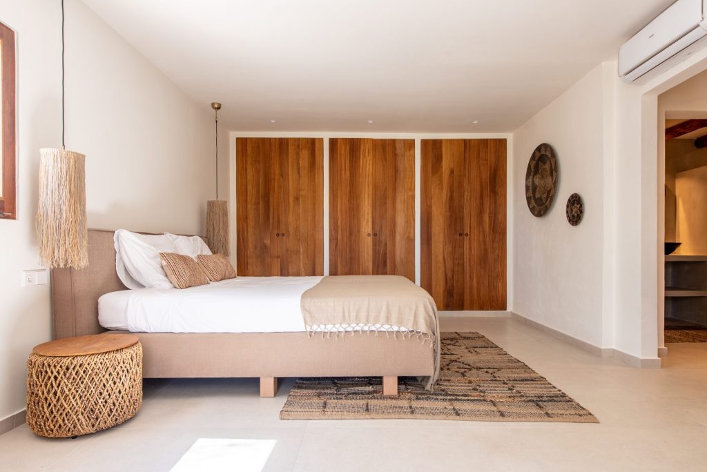 Renovated Villa Mountain Views San Agustin Ibiza Spain7
