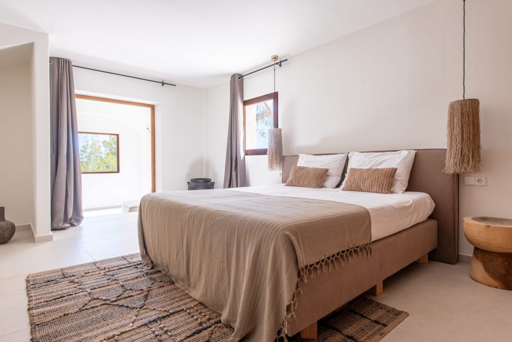 Renovated Villa Mountain Views San Agustin Ibiza Spain8