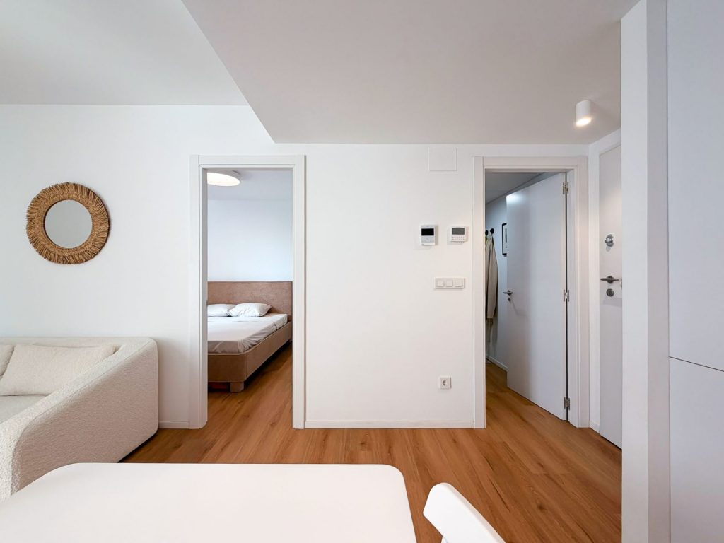 Apartment Playa Den Bossa Ibiza 08