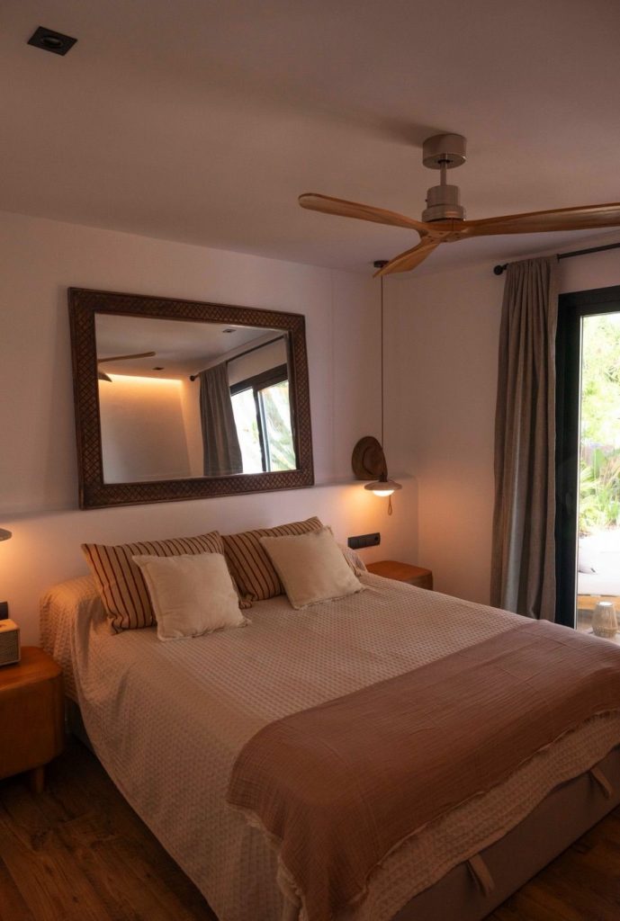 Rooms Renovated Villa Sant Jordi Ibiza4