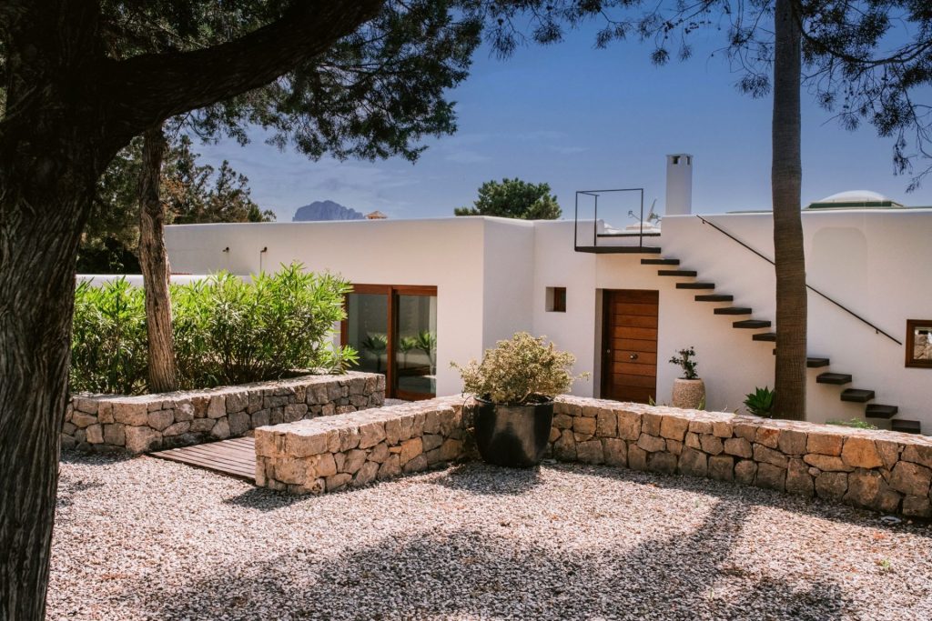 Villa Sea Views Cala Carbo Ibiza4
