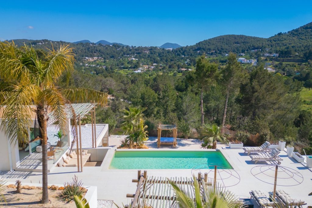 New Wellness Villa With Spa And Pool 02