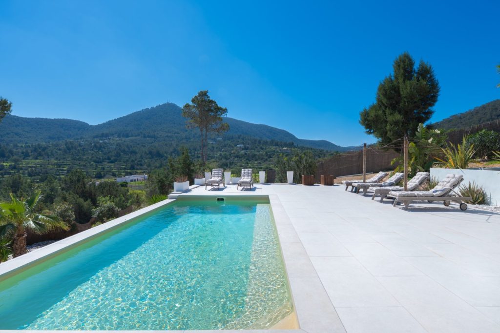 New Wellness Villa With Spa And Pool 07