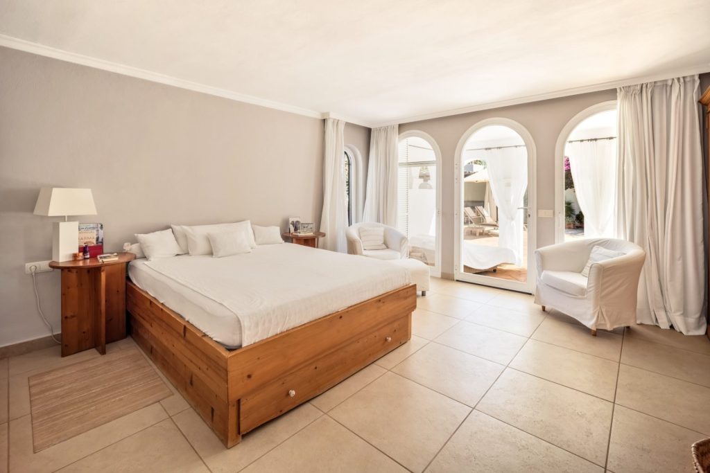 Family Home Santa Eularia Ibiza 12
