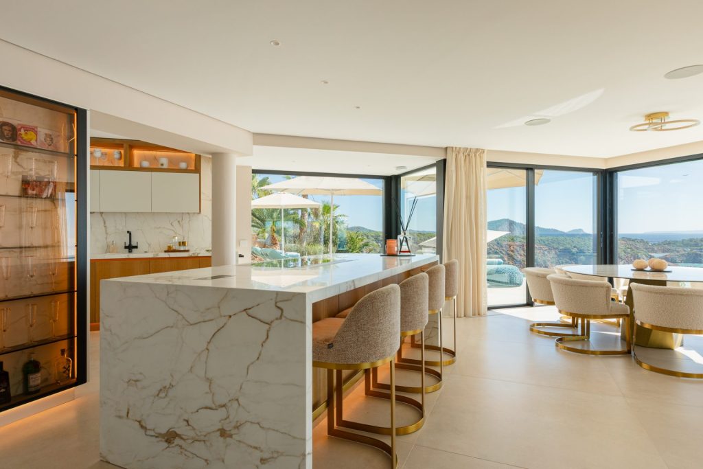 Kitchen of a villa for sale in Vista Alegre, Ibiza